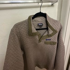 Patagonia pullover